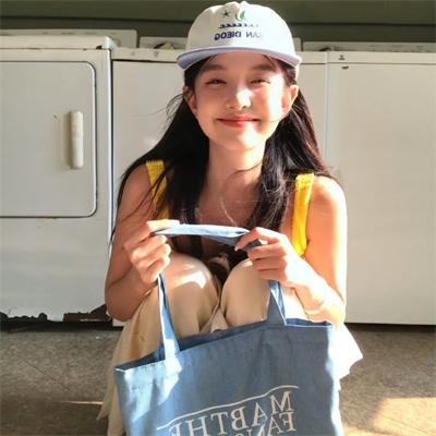泄密者