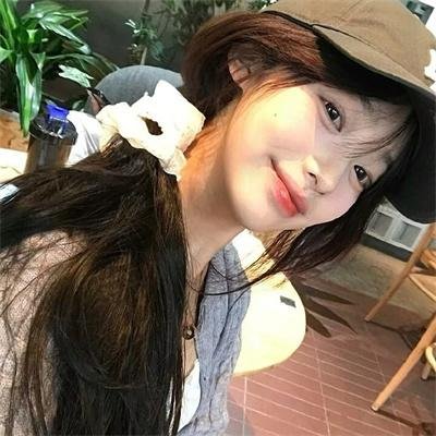 爱诫 封面