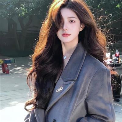 美人与流血事件 封面
